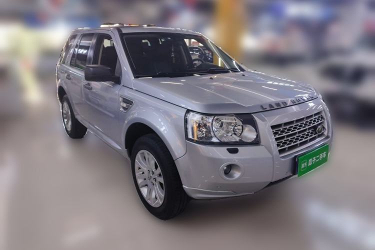Used Land Rover Freelander 2 2010 3.2 i6 Automatic HSE Gasoline Version Front Right 45 Deg
