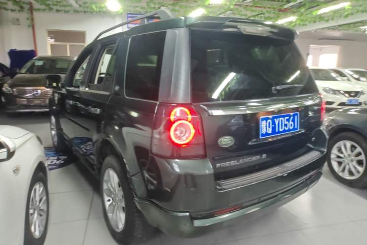 Used Land Rover Freelander 2 2010 3.2 i6 Automatic SE Gasoline Version Rear Left 45 Deg