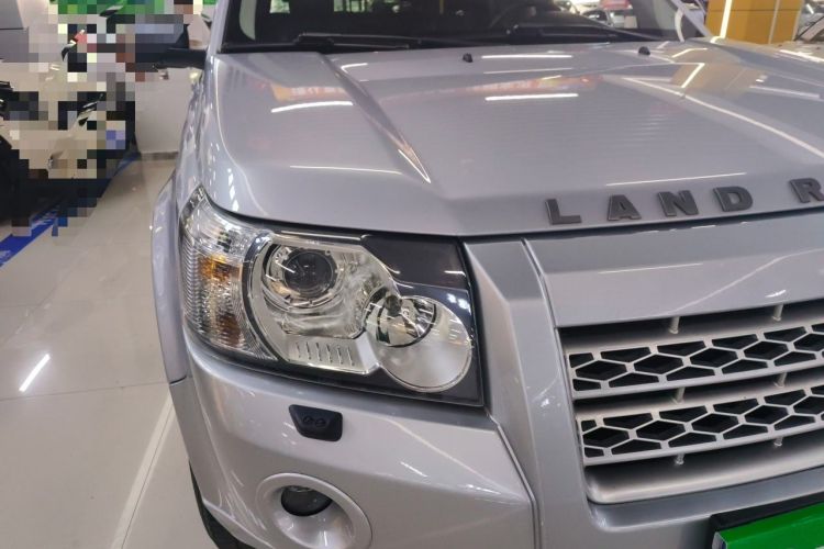 Used Land Rover Freelander 2 2010 3.2 i6 Automatic HSE Gasoline Version Right Front Headlight
