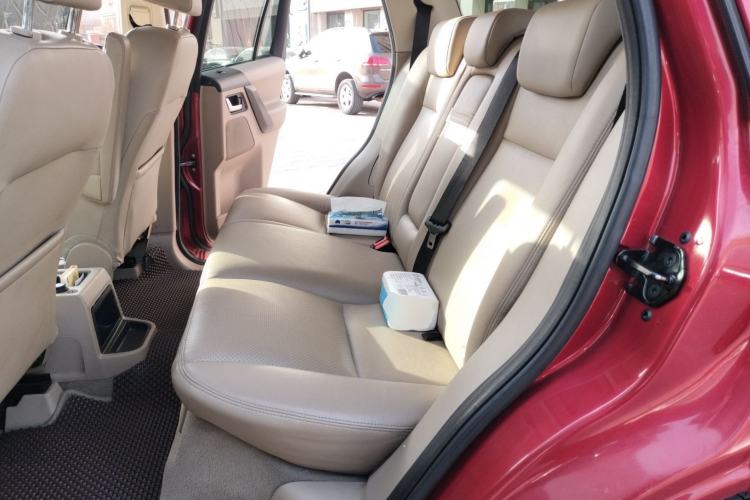 Used Land Rover Freelander 2 2010 3.2 i6 Automatic HSE Gasoline Version Left Rear Seat