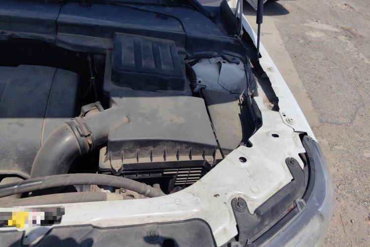 Used Land Rover Freelander 2 2010 3.2 i6 Automatic SE Gasoline Version Engine Bay Left