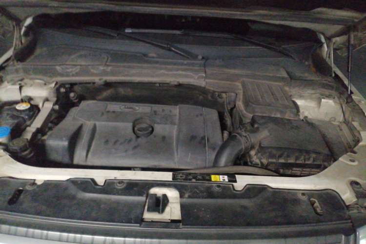 Used Land Rover Freelander 2 2010 3.2 i6 Automatic SE Gasoline Version Engine Bay