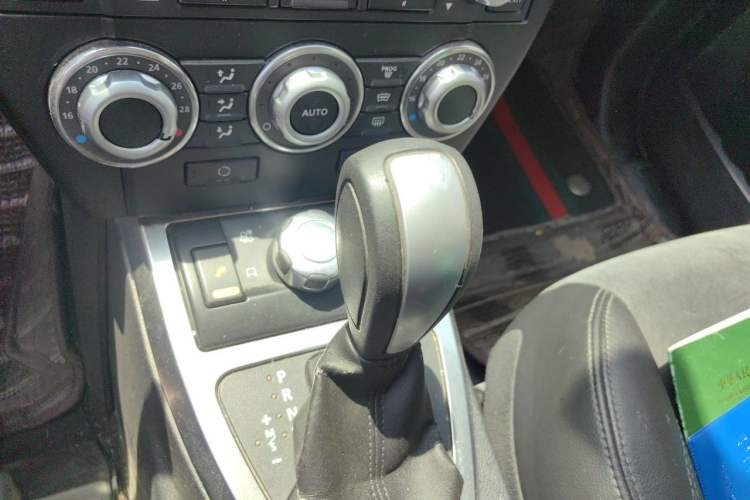 Used Land Rover Freelander 2 2010 3.2 i6 Automatic SE Gasoline Version Gear Lever