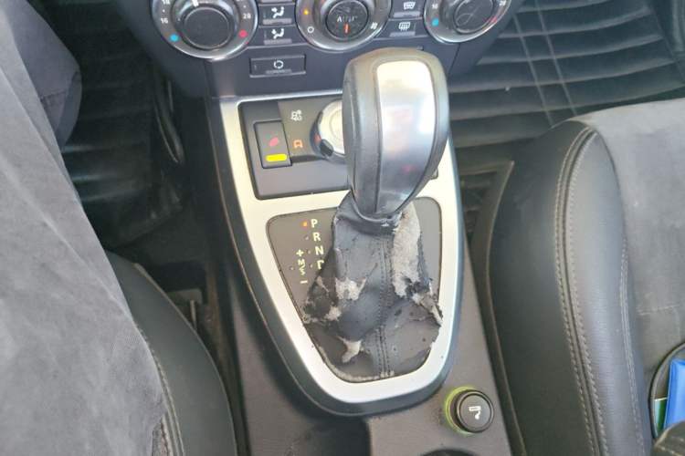 Used Land Rover Freelander 2 2010 3.2 i6 Automatic SE Gasoline Version Gear Lever