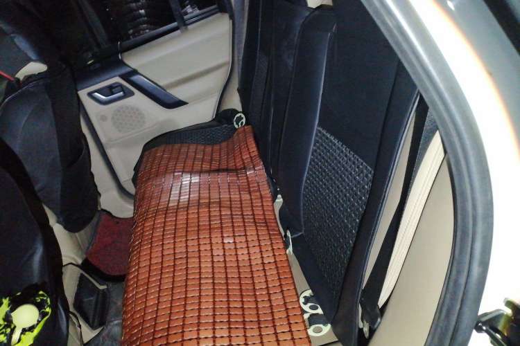 Used Land Rover Freelander 2 2010 3.2 i6 Automatic SE Gasoline Version Left Rear Seat