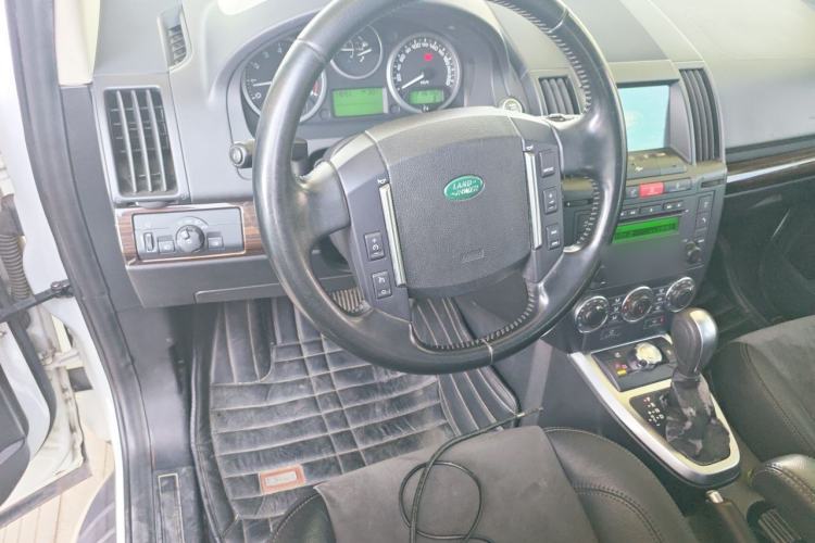 Used Land Rover Freelander 2 2010 3.2 i6 Automatic SE Gasoline Version Steering Wheel