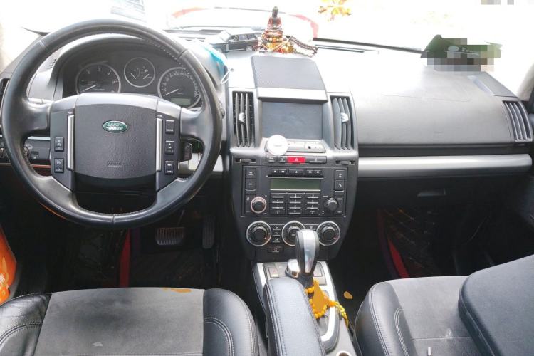 Used Land Rover Freelander 2 2011 2.2T SD4 SE Diesel Edition Center Console