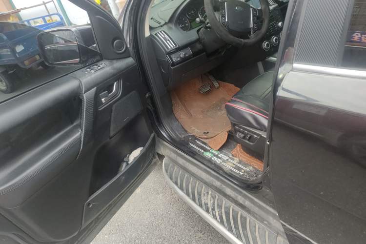 Used Land Rover Freelander 2 2011 3.2L i6 HSE Gasoline Edition Driver Seat
