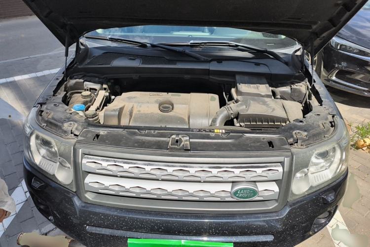 Used Land Rover Freelander 2 2011 3.2L i6 HSE Gasoline Edition Engine Bay