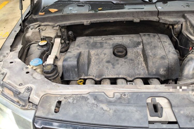 Used Land Rover Freelander 2 2011 3.2L i6 HSE Gasoline Edition Engine Bay Right