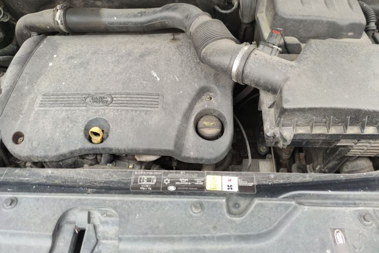 Used Land Rover Freelander 2 2011 2.2T SD4 SE Diesel Edition Engine Bay