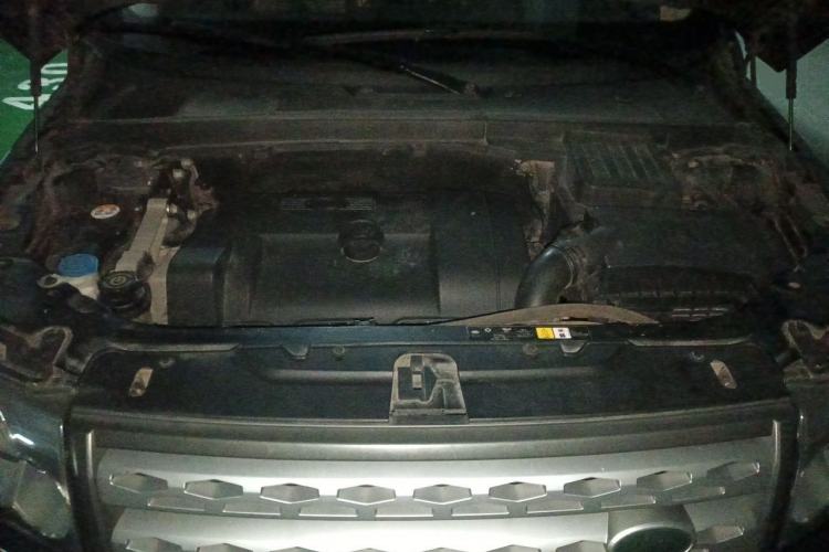 Used Land Rover Freelander 2 2011 3.2L i6 SE Gasoline Version Engine Bay