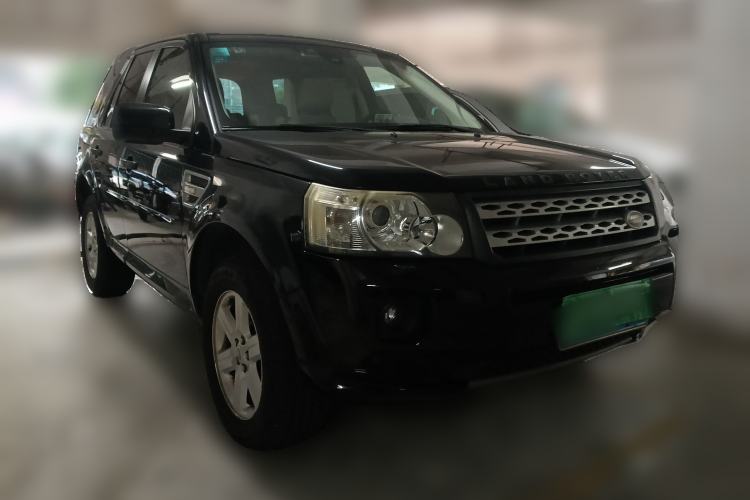Used Land Rover Freelander 2 2011 3.2L i6 SE Gasoline Version Front Right 45 Deg
