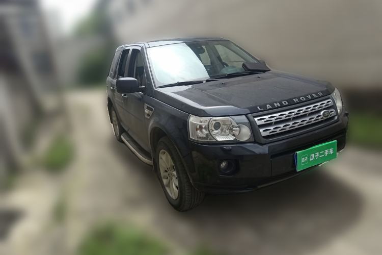 Used Land Rover Freelander 2 2011 3.2L i6 HSE Gasoline Edition Front Right 45 Deg