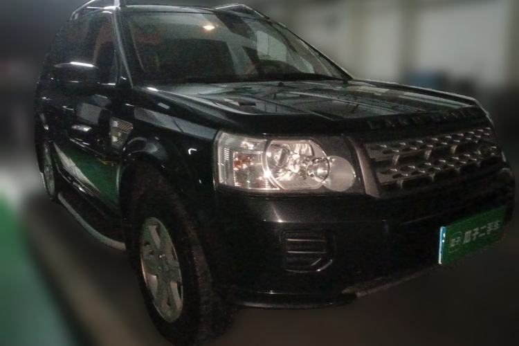 Used Land Rover Freelander 2 2011 3.2L i6 SE Gasoline Version Front Right 45 Deg