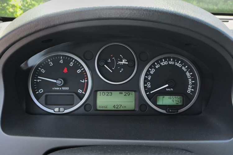 Used Land Rover Freelander 2 2011 3.2L i6 HSE Gasoline Edition Instrument Cluster