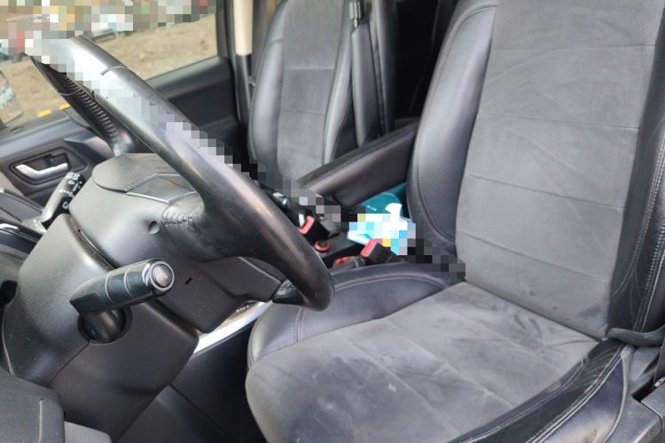Used Land Rover Freelander 2 2011 2.2T SD4 SE Diesel Edition Left Front Seat