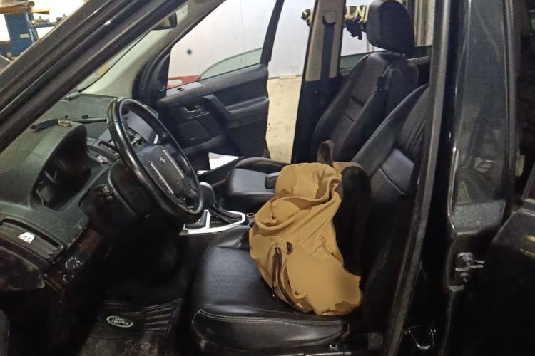 Used Land Rover Freelander 2 2011 3.2L i6 HSE Gasoline Edition Left Front Seat