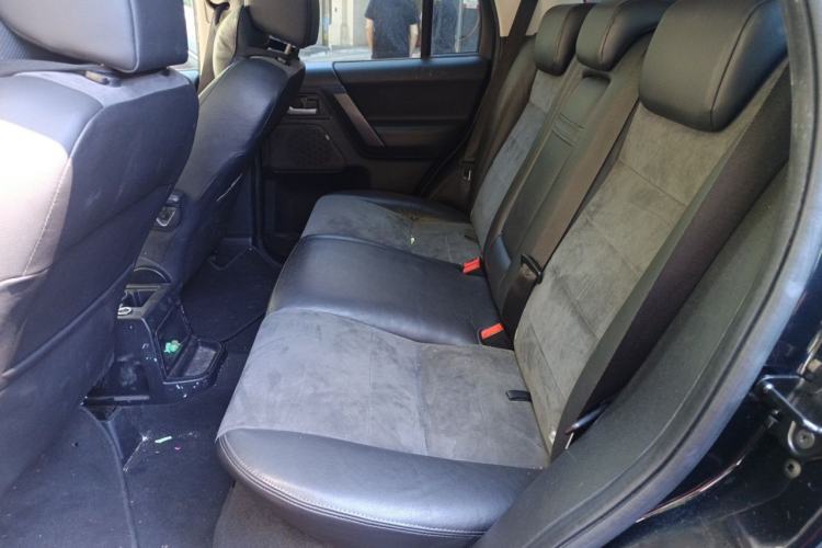 Used Land Rover Freelander 2 2011 3.2L i6 SE Gasoline Version Left Rear Seat