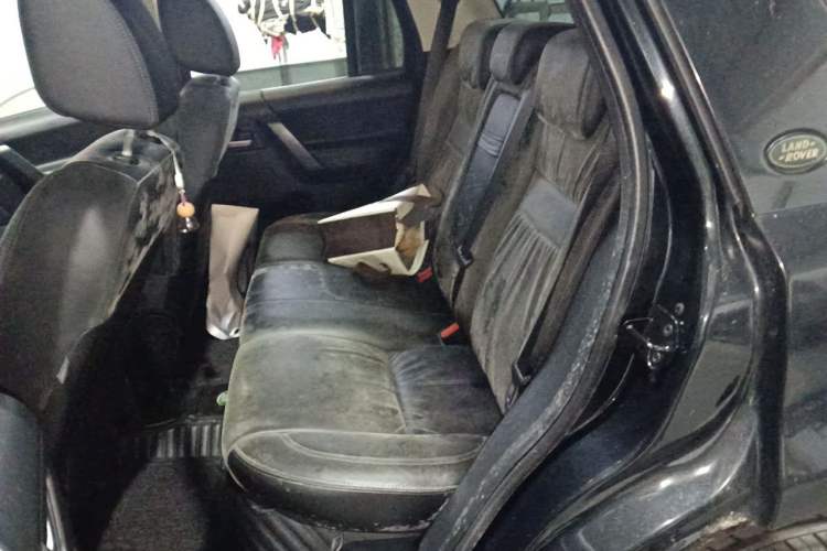 Used Land Rover Freelander 2 2011 3.2L i6 HSE Gasoline Edition Left Rear Seat