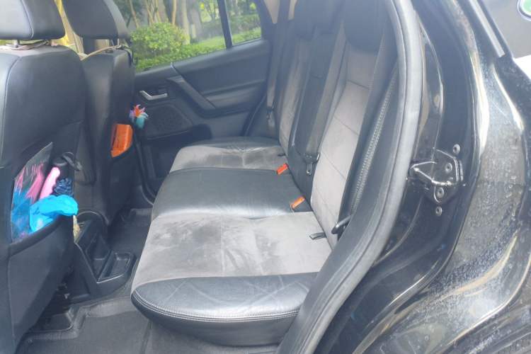 Used Land Rover Freelander 2 2011 2.2T SD4 SE Diesel Edition Left Rear Seat