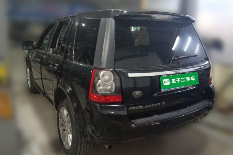 Used Land Rover Freelander 2 2011 3.2L i6 HSE Gasoline Edition Rear Left 45 Deg