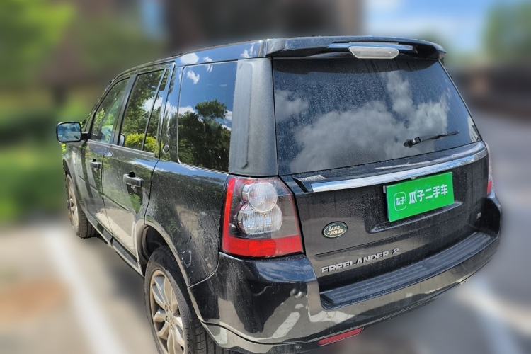 Used Land Rover Freelander 2 2011 3.2L i6 HSE Gasoline Edition Rear Left 45 Deg