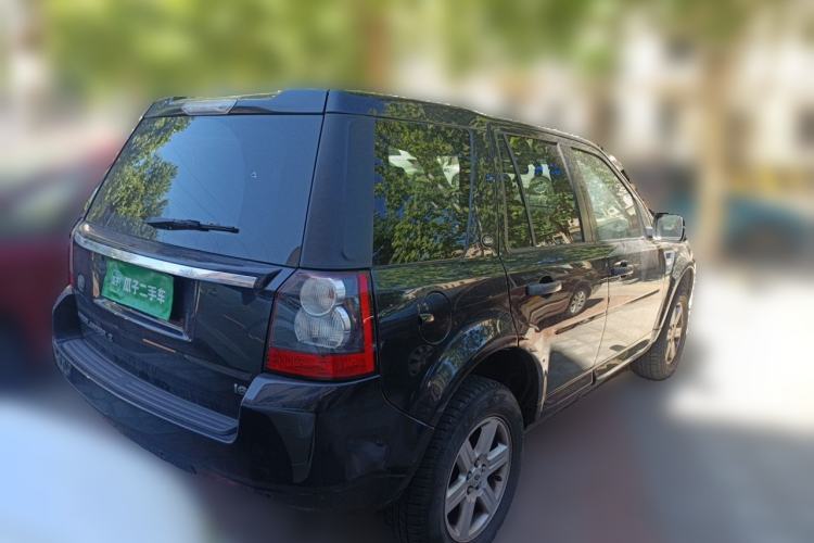 Used Land Rover Freelander 2 2011 3.2L i6 SE Gasoline Version Rear Right 45 Deg