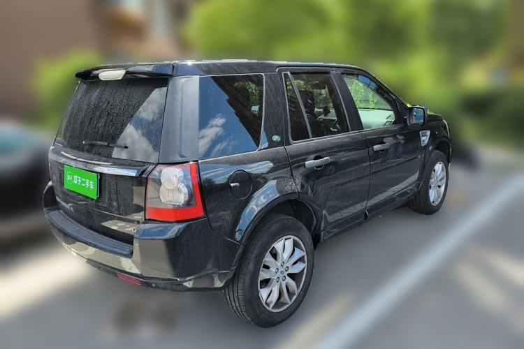 Used Land Rover Freelander 2 2011 3.2L i6 HSE Gasoline Edition Rear Right 45 Deg