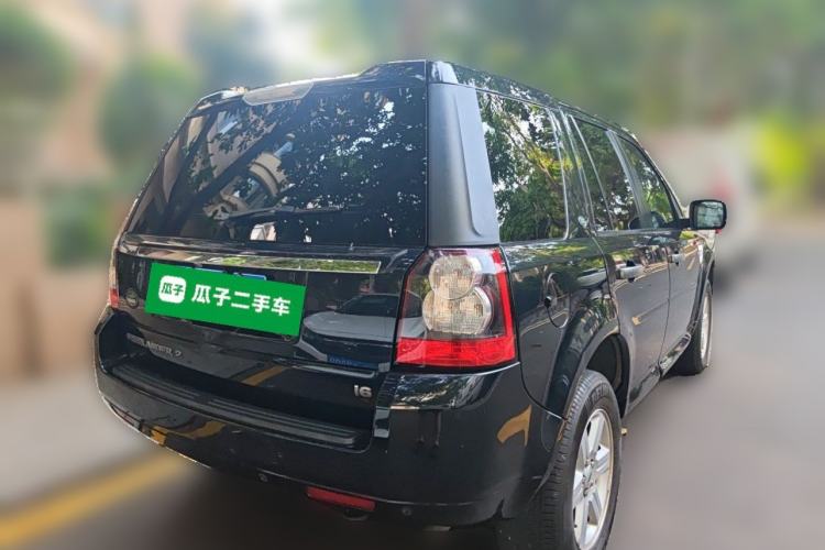 Used Land Rover Freelander 2 2011 3.2L i6 SE Gasoline Version Rear Right 45 Deg