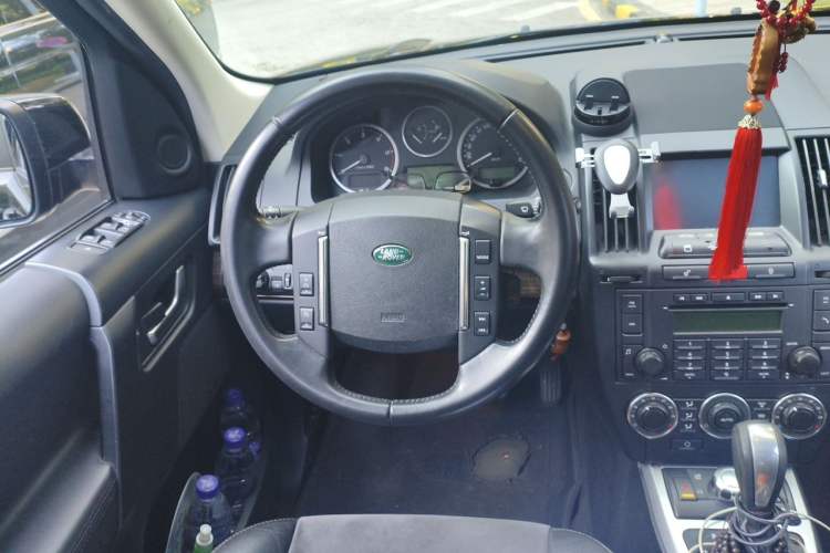 Used Land Rover Freelander 2 2011 2.2T SD4 SE Diesel Edition Steering Wheel