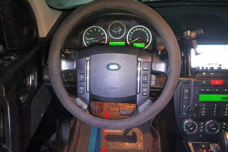 Used Land Rover Freelander 2 2011 3.2L i6 SE Gasoline Version Steering Wheel