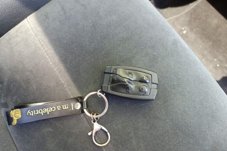 Used Land Rover Freelander 2 2011 3.2L i6 SE Gasoline Version Vehicle Key
