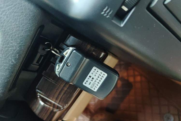 Used Land Rover Freelander 2 2011 3.2L i6 SE Gasoline Version Vehicle Key