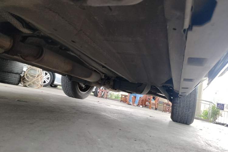 Used Land Rover Freelander 2 2011 3.2L i6 HSE Gasoline Edition Chassis Front Left