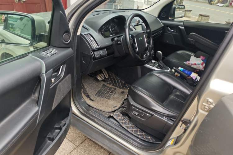 Used Land Rover Freelander 2 2011 3.2L i6 HSE Gasoline Edition Driver Seat