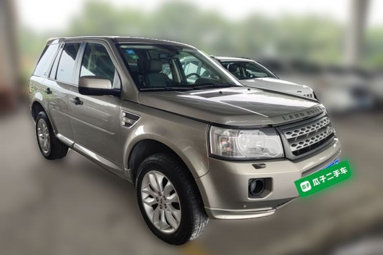 Used Land Rover Freelander 2 2011 3.2L i6 HSE Gasoline Edition Front Right 45 Deg