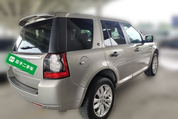 Used Land Rover Freelander 2 2011 3.2L i6 HSE Gasoline Edition Rear Right 45 Deg