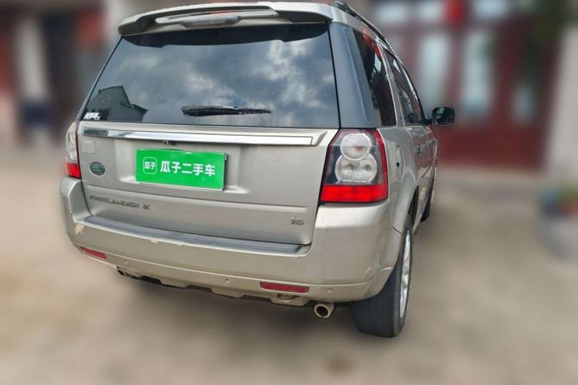 Used Land Rover Freelander 2 2011 3.2L i6 HSE Gasoline Edition Rear Right 45 Deg