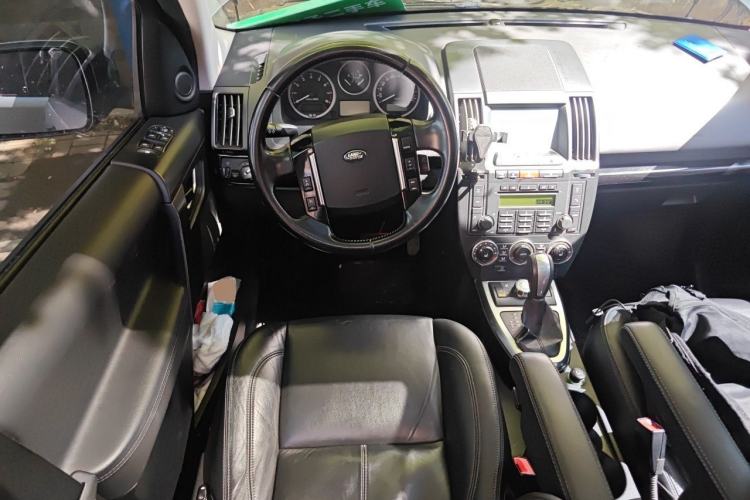 Used Land Rover Freelander 2 2011 3.2L i6 HSE Gasoline Edition Steering Wheel