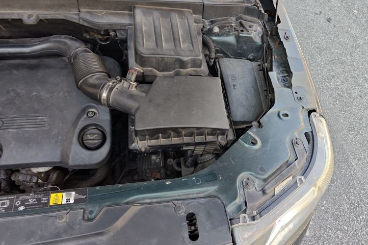 Used Land Rover Freelander 2 2011 2.2T SD4 SE Diesel Edition Engine Bay Left
