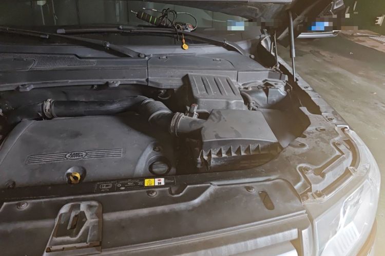 Used Land Rover Freelander 2 2011 2.2T SD4 SE Diesel Edition Engine Bay Left