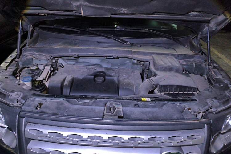 Used Land Rover Freelander 2 2011 3.2L i6 SE Gasoline Version Engine Bay