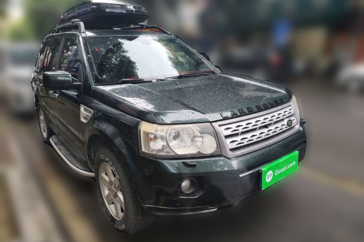 Used Land Rover Freelander 2 2011 2.2T SD4 SE Diesel Edition Front Right 45 Deg