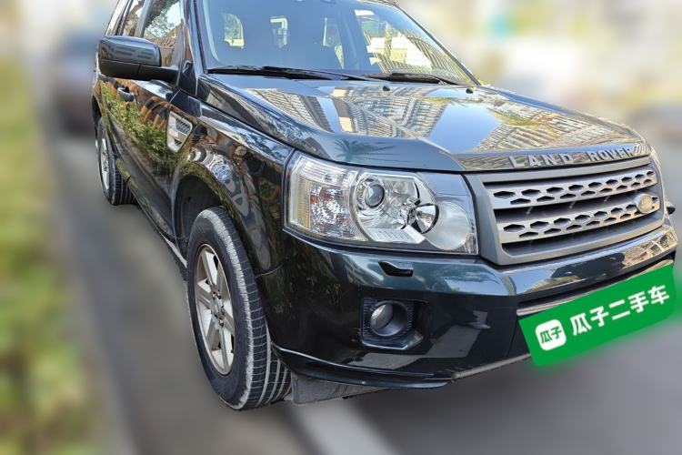 Used Land Rover Freelander 2 2011 2.2T SD4 SE Diesel Edition Front Right 45 Deg