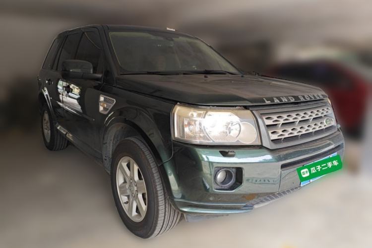 Used Land Rover Freelander 2 2011 2.2T SD4 SE Diesel Edition Front Right 45 Deg