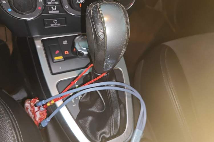Used Land Rover Freelander 2 2011 2.2T SD4 SE Diesel Edition Gear Lever