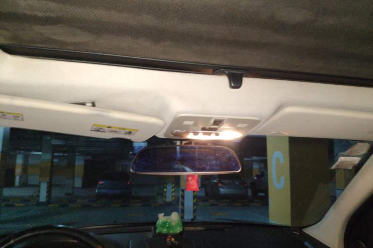 Used Land Rover Freelander 2 2011 2.2T SD4 SE Diesel Edition Headliner