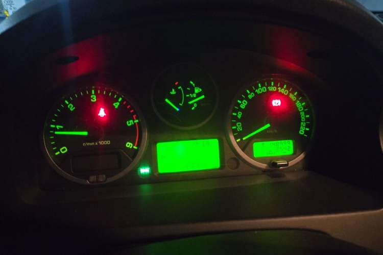 Used Land Rover Freelander 2 2011 2.2T SD4 HSE Diesel Edition Instrument Cluster