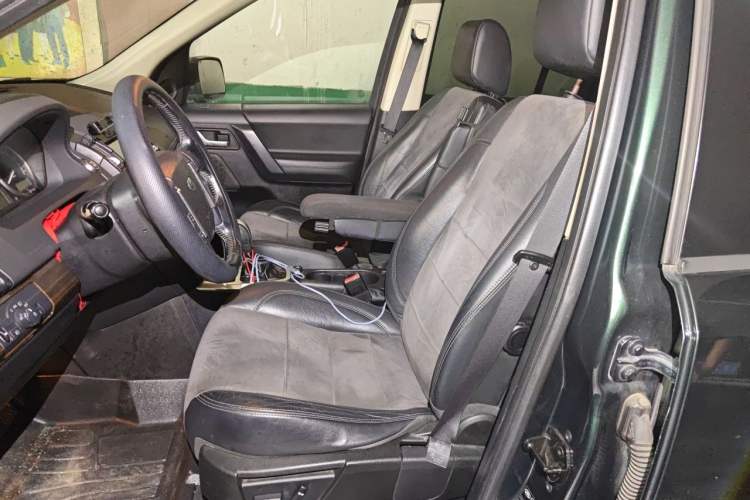 Used Land Rover Freelander 2 2011 2.2T SD4 SE Diesel Edition Left Front Seat